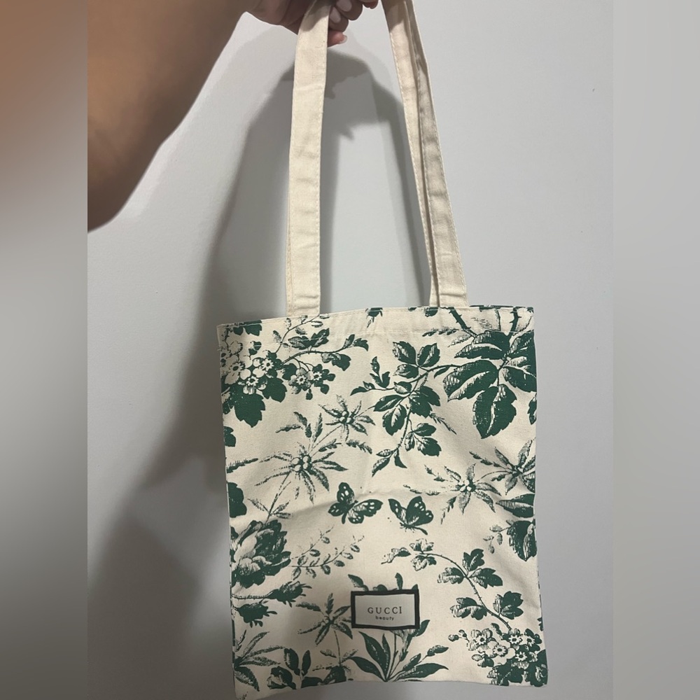 Gucci Floral Beauty Tote Canvas